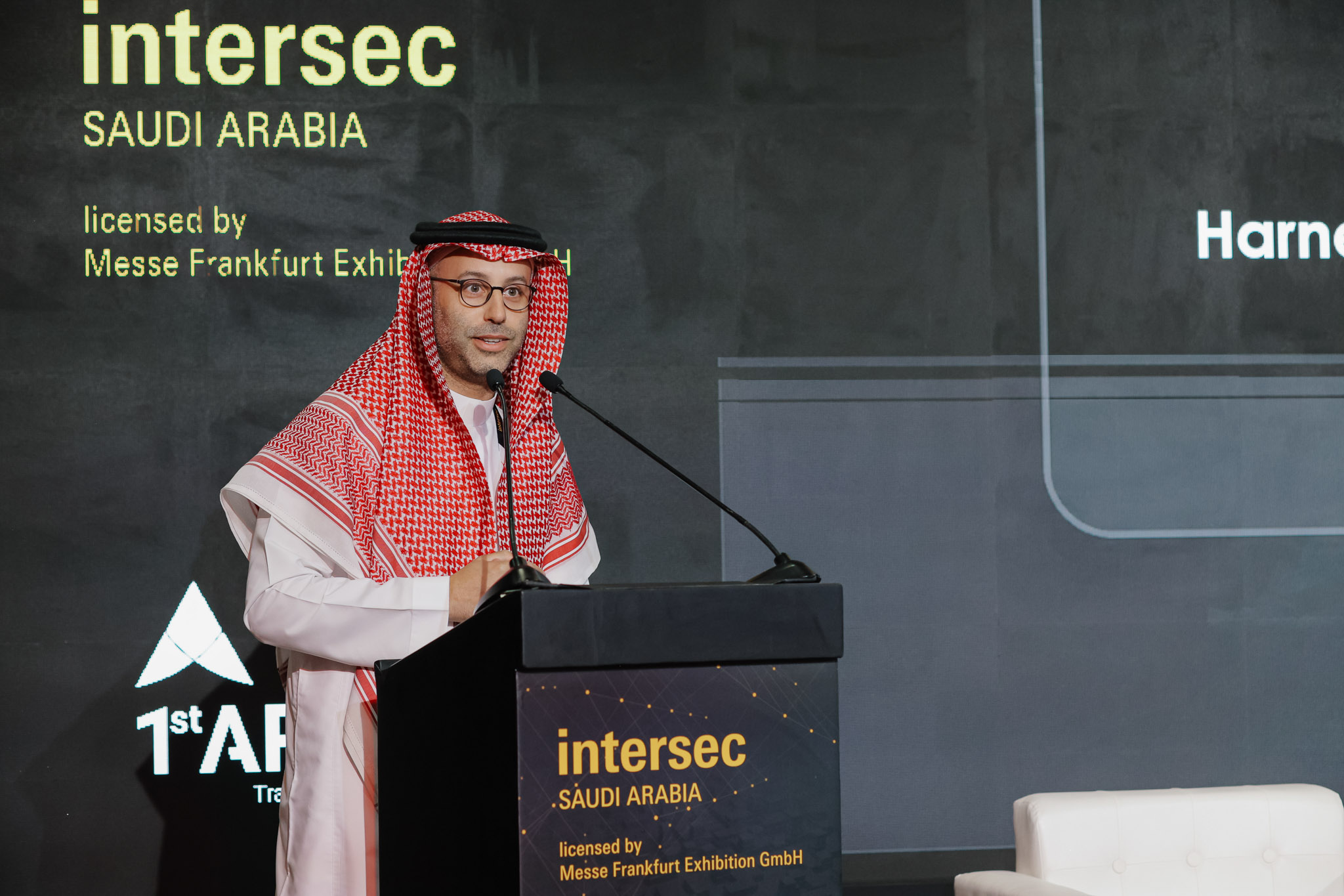 Lights in Motion / Cristi Mitrea